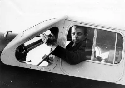 Antoine de Saint-Exupéry repose au Panthéon.