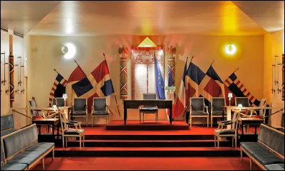 Quelle est la plus grande obédience maçonnique laïque de France, qui nimpose aucune croyance religieuse à ses membres ?