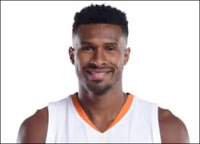 Où joue Leandro Barbosa ?