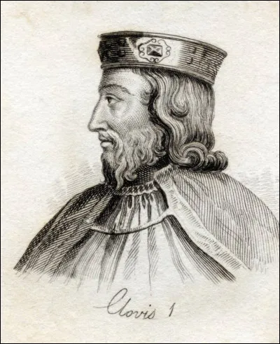 En quelle année Clovis devient-il roi des Francs ?