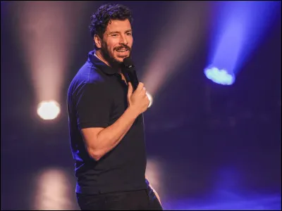 De quelle ville provient l'humoriste Redouane Bougheraba ?