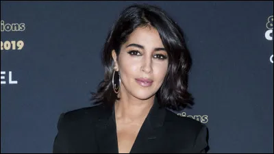 Quant à elle, quel est son nom ?