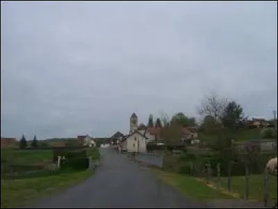 Village de Bourgogne-Franche-Comté, dans l'arrondissement de Charolles, Perrigny-sur-Loire se situe dans le département ...