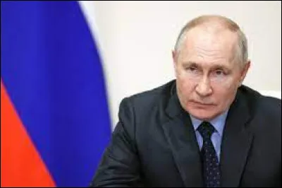 Quel homme a traité Poutine de "Fils de p***" ?