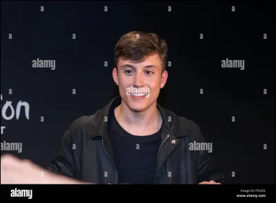 Qui est ce chanteur ?