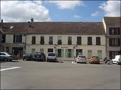 Village Seine-et-Marnais, Jouy-le-Châtel se situe en région ...