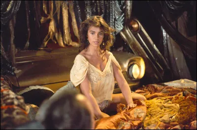 Quel est ce film réalisé par Philippe de Broca, avec Valérie Kaprisly et Claude Brasseur ?