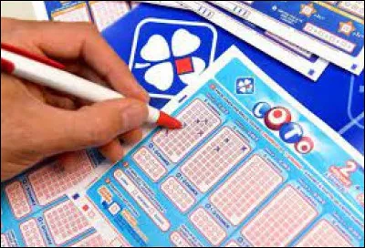 De combien de num&eacute;ros "normaux" se compose une grille de Loto (FDJ) ?