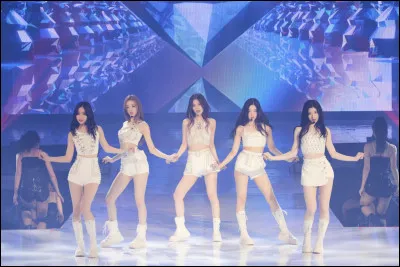 Si tu es en soirée avec tes amies, que fais-tu ?