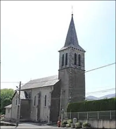 Je vous emmène sur le plateau de Lannemezan, à Izaux. Village de l'arrondissement de Bagnères-de-Bigorre, dans le pays d'Aure, traversé par la Neste, il se situe dans le département ...