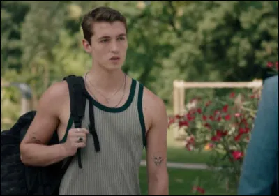 Avec qui Jim a-t-il eu une courte relation ?