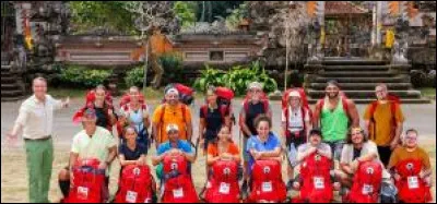 Pour la 18e saison de l'émission "Pékin express 2024 : sur les traces du tigre d'or", d'où sont partis les candidats ?