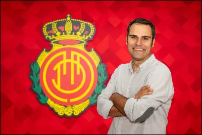 Quel est le nom de ce club ?