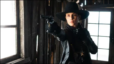 D'où provient cette image avec Noomi Rapace ?