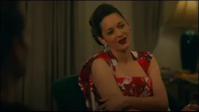 L'image montre Marion Cotillard dans...