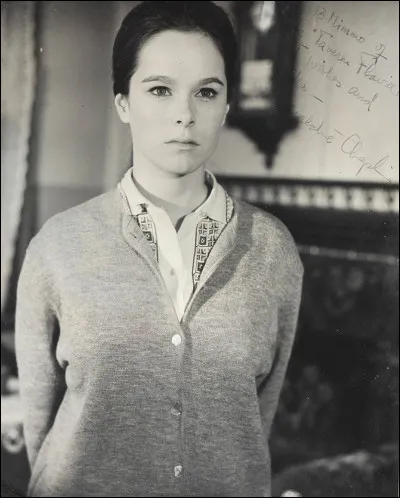 Cette actrice est la fille d'un drôle de charlot.
Comment se prénomme-t-elle ?