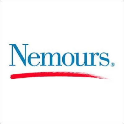 Quelle est la spécialité de la ville de Nemours ?