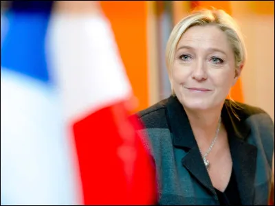 Autre petit souci auquel le parti a dû faire face : il se serait financé en 2014 en contractant des crédits auprès du gouvernement d'une autre nation. Quelle est cette autre nation ?