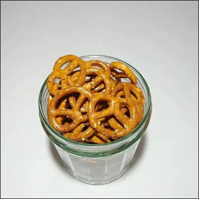 Quel est le nom de ces gâteaux apéritifs ?