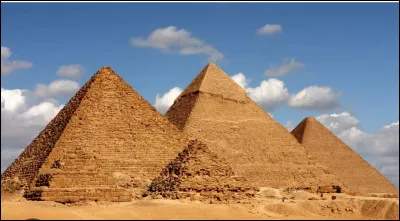 La civilisation minoenne est contemporaine de l'égyptienne et précède celle des Mycéniens.