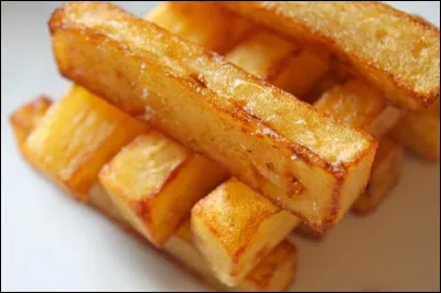 Quel nom donne-t-on à cette taille et présentation de pommes de terre ?