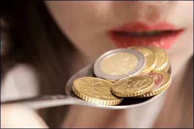 Le syndrome de pica est un trouble du comportement alimentaire qui peux atteindre les chats.