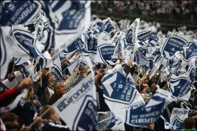 Quel est l'entraneur actuel des Girondins de Bordeaux (dbut de la Ligue1) ?