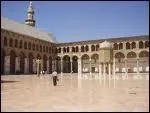 Encore un magnifique difice islamique, la Grande Mosque des Omeyades. Cette mosque fut difie