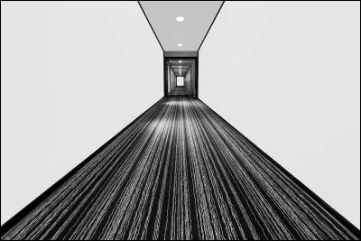 Comment s'appellent les couloirs pour voyager dans les régions d'Equinox ?