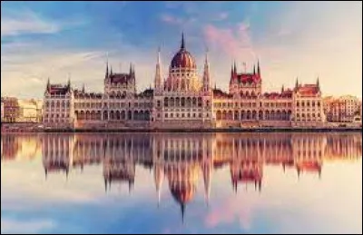 Vous pouvez voir le parlement :