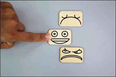 Tu te décris comment ?