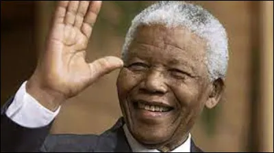 Ce 2 juin, Nelson Mandela termine son dernier mandant en tant que président de l'Afrique du Sud.