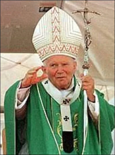 Ce 2 avril, le pape Jean-Paul II s'éteint au Vatican à l'âge de 84 ans.