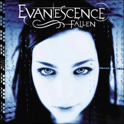 Evanescence : Amy Lee est leader de ce groupe.