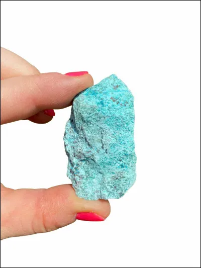 Quelle est la couleur de cette pierre ?