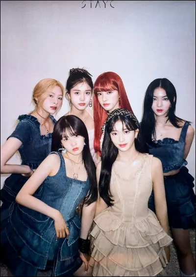 Avec quelle idole y a-t-il des rumeurs de couple avec toi ?