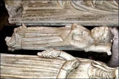 En juillet 1937, à Angers, la vision de la tenture de l'Apocalypse (XIVe siècle) provoque chez ce peintre un choc esthétique et artistique qui annonce son uvre à venir. Qui est-il ?