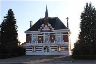 Je vous emmène à Épehy. Village de l'arrondissement de Péronne, il se situe dans l'ex région ...