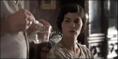 Littérature : Dans le roman de François Mauriac, comment se prénomme le mari de "Thérèse Desqueyroux" qu'elle a voulu empoisonner ?