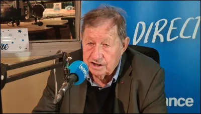 Cet homme a été l'entraineur emblématique du club de football d'Auxerre. Quel est son prénom ?