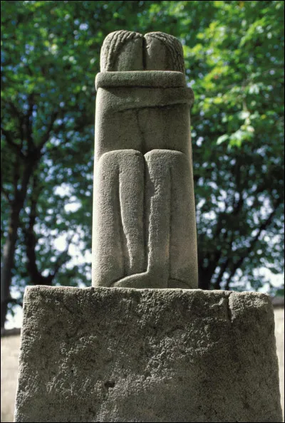 Quel est le nom de cette sculpture réalisée par Constantin Brâncuși et située au cimetière Montparnasse ?