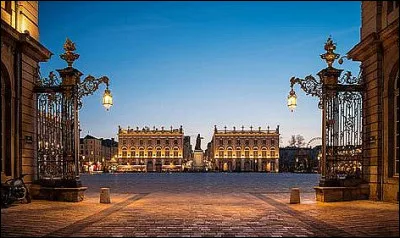 Où est cette place Stanislas ?