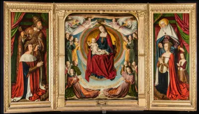 Quel est le nom d'une �uvre compos&eacute;e de trois panneaux ?