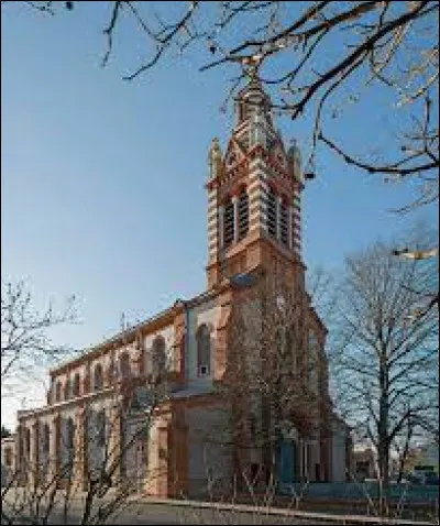 Voici l'église Saint-Barthélémy, à Labège. Ville de l'aire urbaine Toulousaine, dans le Lauragais, elle se situe dans le département ...