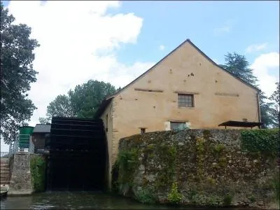 A votre avis, quelle est la fonction principale de ce moulin ?