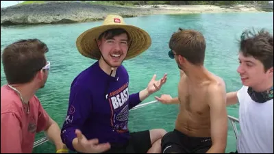 Combien de frères et surs MrBeast a-t-il ?