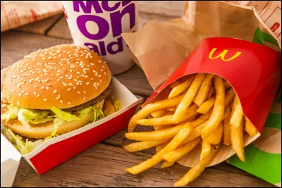 Vrai ou faux ? Une portion moyenne de frites à McDonald's correspond à 200 kilocalories soit l'équivalent de trois ufs durs.