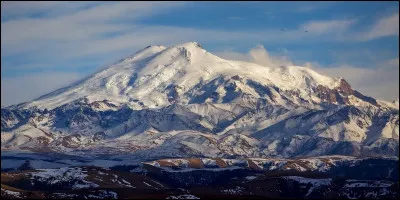 Quel est le point culminant de la Russie ?