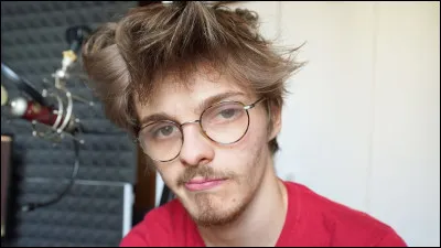 Qui est ce youtubeur ?