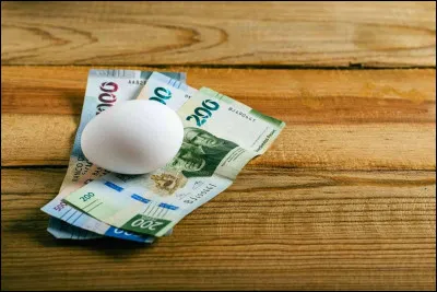 En quelle année ont-elles pu posséder un compte en banque sans l'accord de leur mari ?